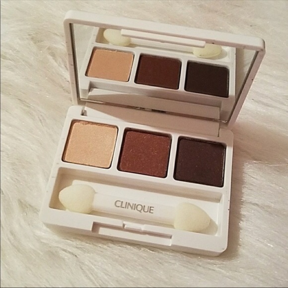 Clinique makeup bundle by Georgia Perry - Picture 6 of 8